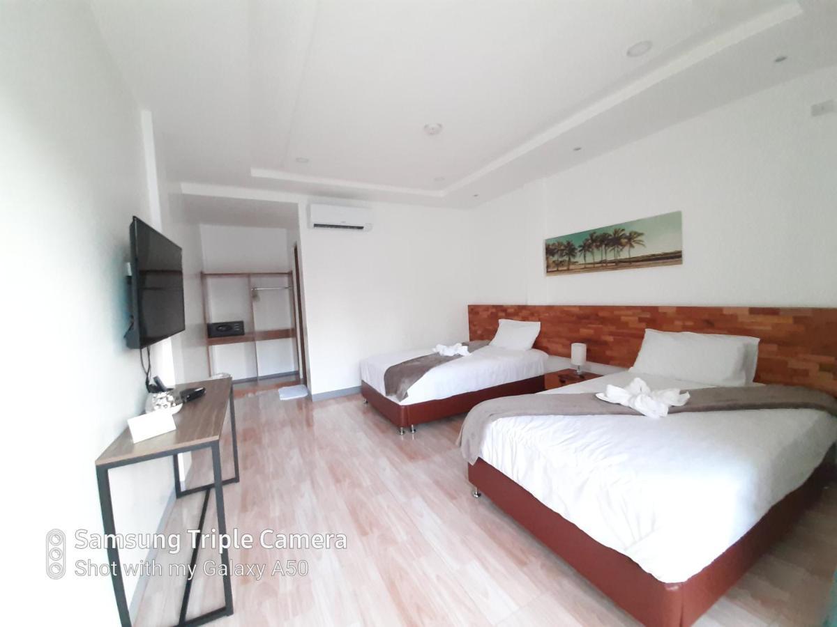 פנגלאו Chinita Boutique Hotel מראה חיצוני תמונה